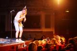 Solo a l opera theatre 40 * 5616 x 3744 * (7.96MB)